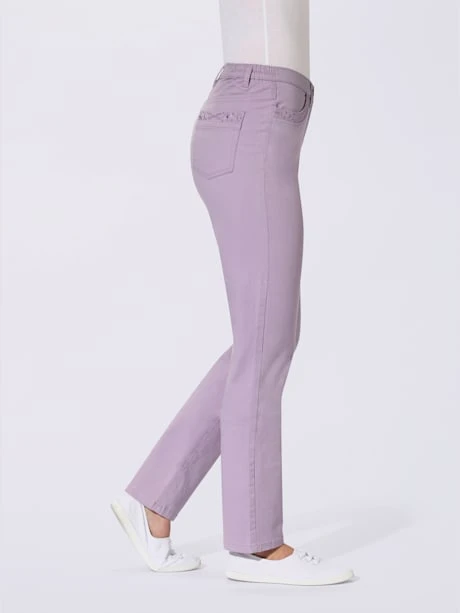 Jean Femme Avec Détails Broderie 2 Jean Femme Avec Détails Broderie – Image 2