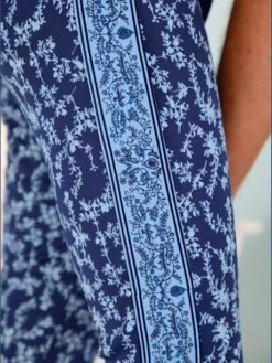 Legging Rayures Latérales Contrastantes 9 Legging Rayures Latérales Contrastantes -T-Shirt Sweat Soldes Magasin 024.00ZUK03345 004.004